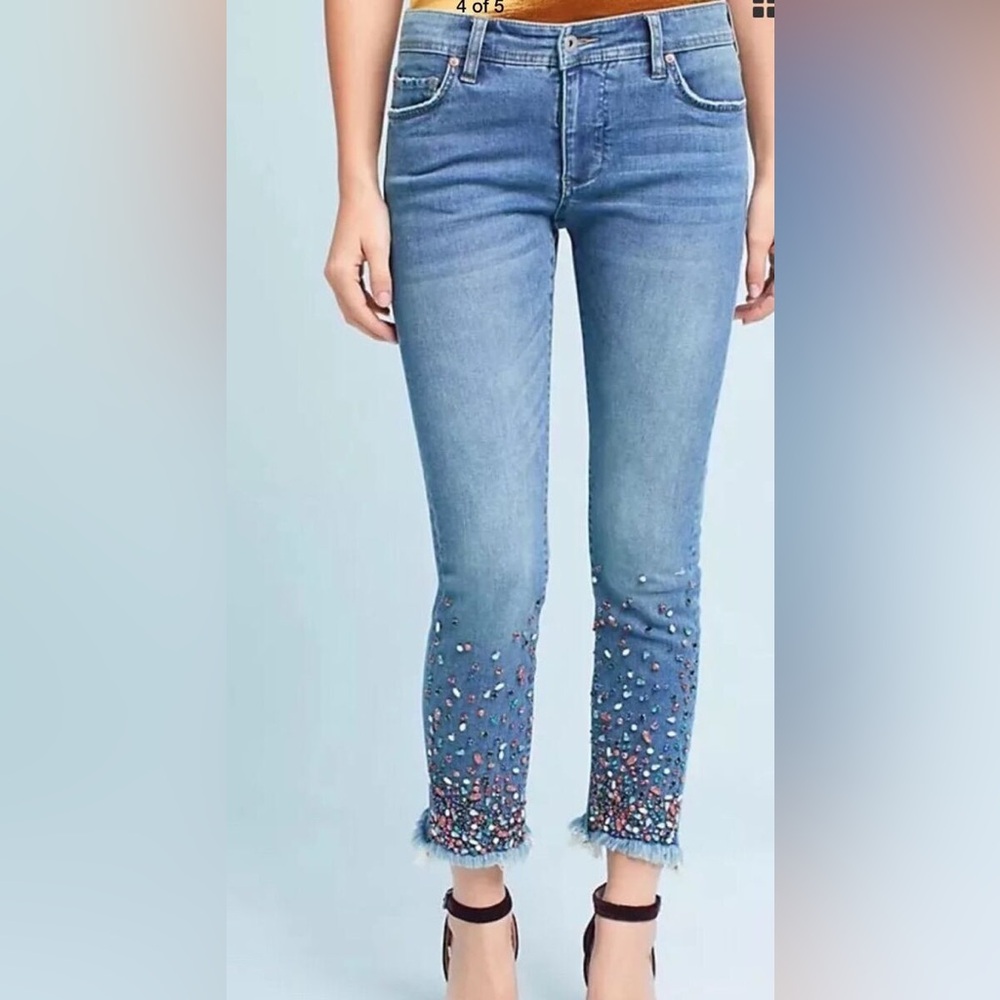 Women’s Light Blue Embellished Ankle Jeans